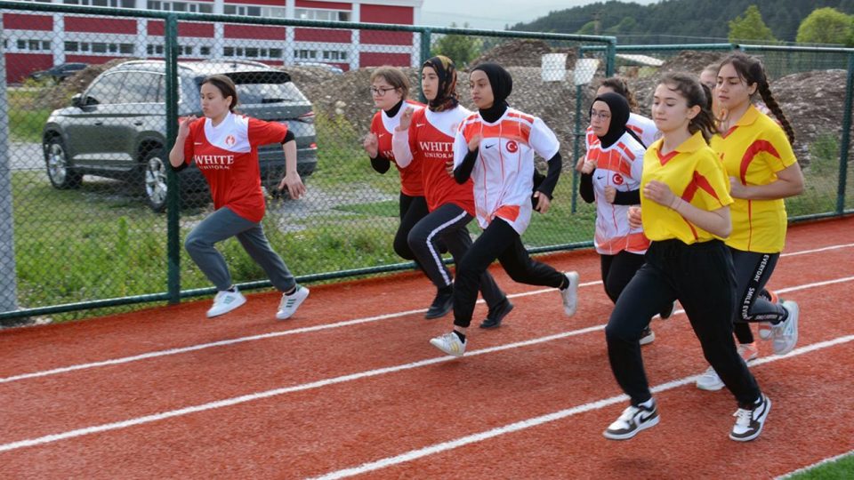 Bolu Mengen’de “Gençlik Koşusu” düzenlendi