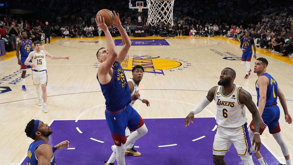 Nuggets NBA finaline bir galibiyet uzaklıkta