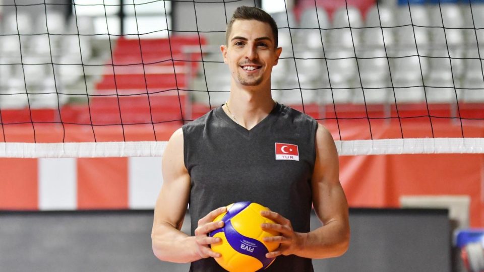 Yiğit Gülmezoğlu: “Milli takım sezonuna iyi bir başlangıç yapmak istiyoruz”